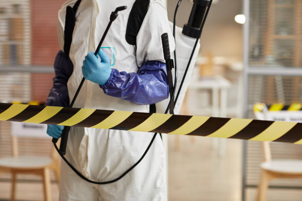 Professional Biohazard Cleanup technician working in Oregon, OR
